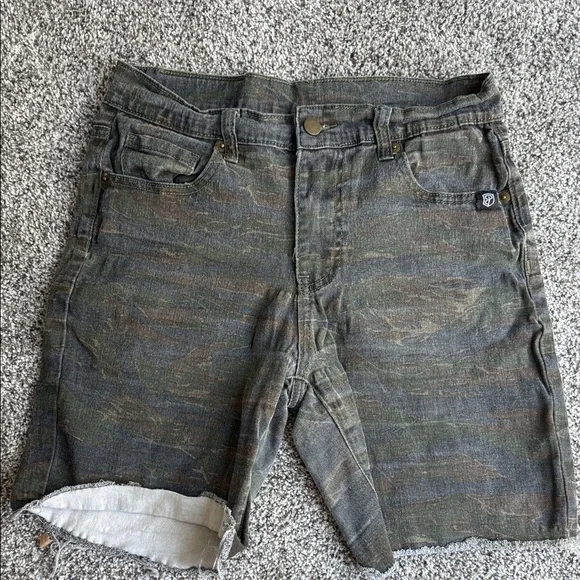 Born Primitive FLEX STRETCHY JORT 7" (Tiger Stripe) - Picture 1 of 2